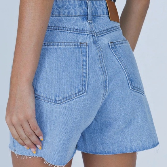 Princess Polly denim shorts - Picture 4 of 6